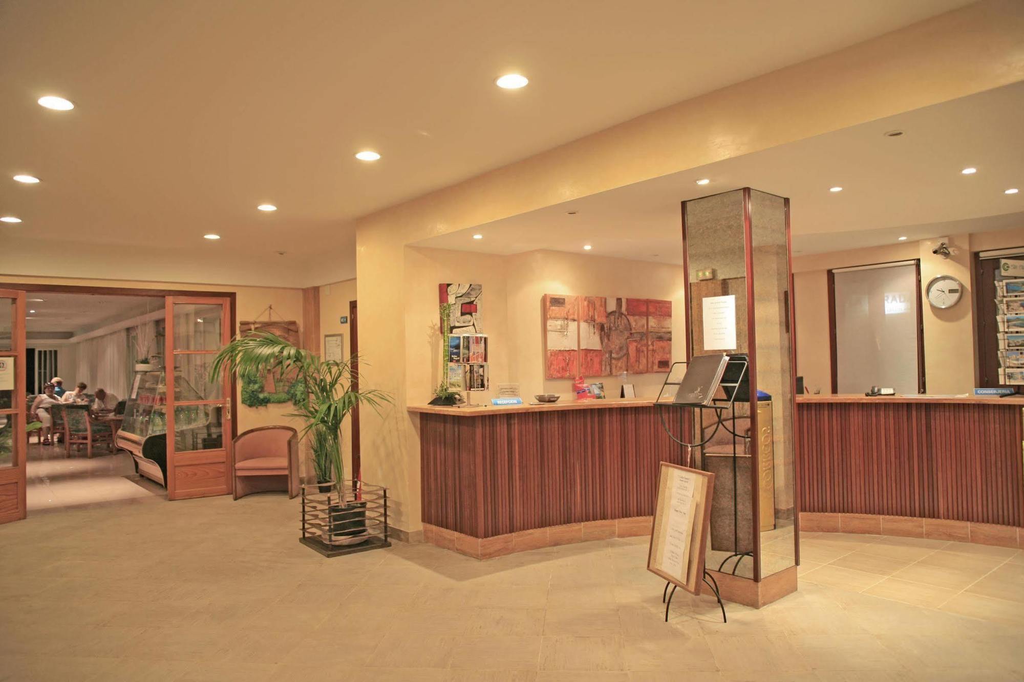 Hotel Bella Mar カラ・ラトハダ エクステリア 写真