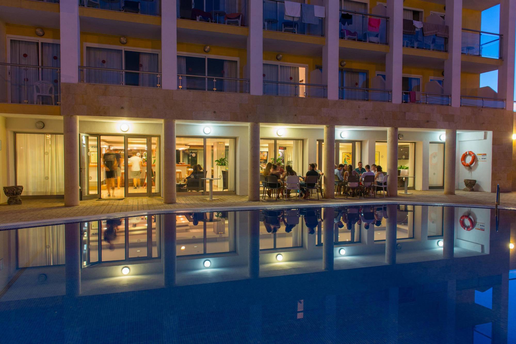Hotel Bella Mar カラ・ラトハダ エクステリア 写真
