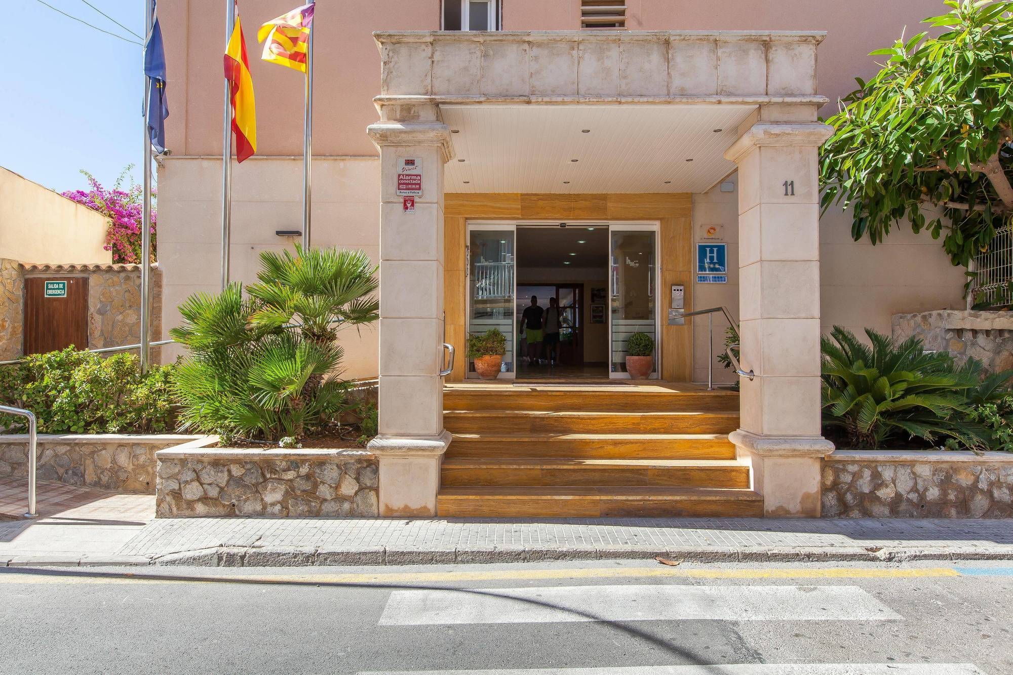 Hotel Bella Mar カラ・ラトハダ エクステリア 写真
