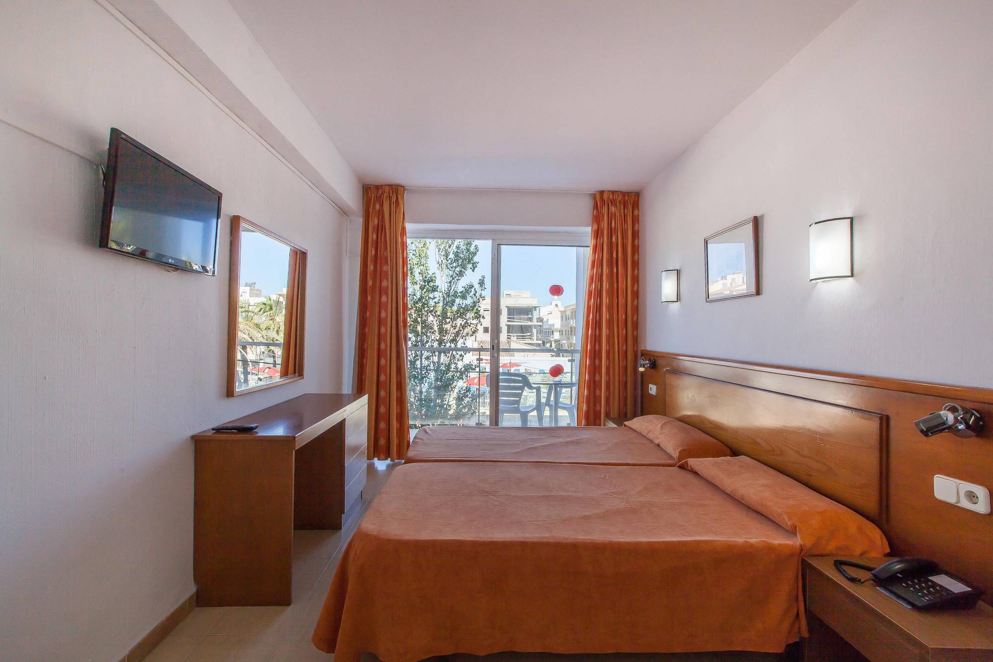 Hotel Bella Mar カラ・ラトハダ エクステリア 写真